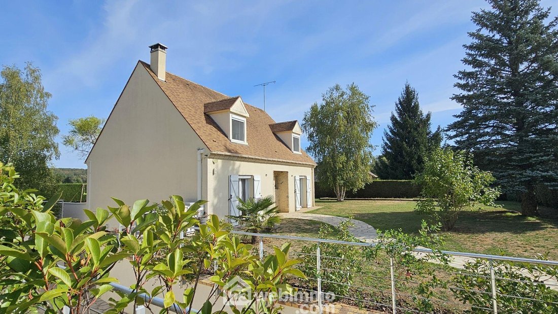 House in Milly-la-Forêt, Ile-de-France, France 1 - 18914368