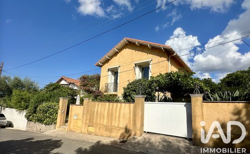 Maison à Le Dramont-Agay-Anthéor-Le Trayas, Saint-Raphaël, France 1