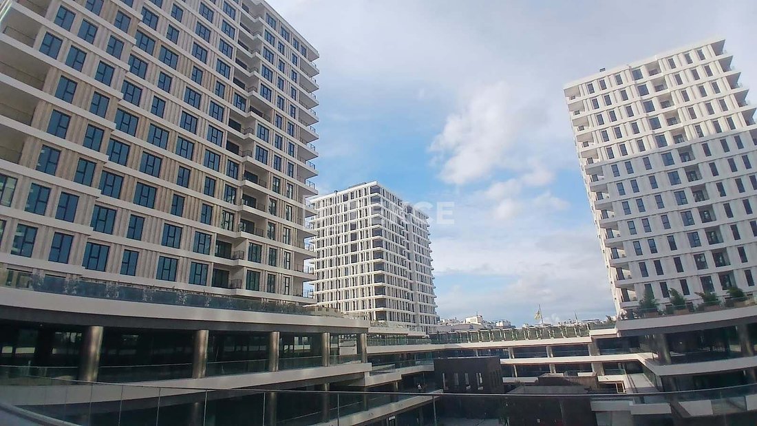 Apartment in Bahçelievler, İstanbul, Turkey 2 - 17342963