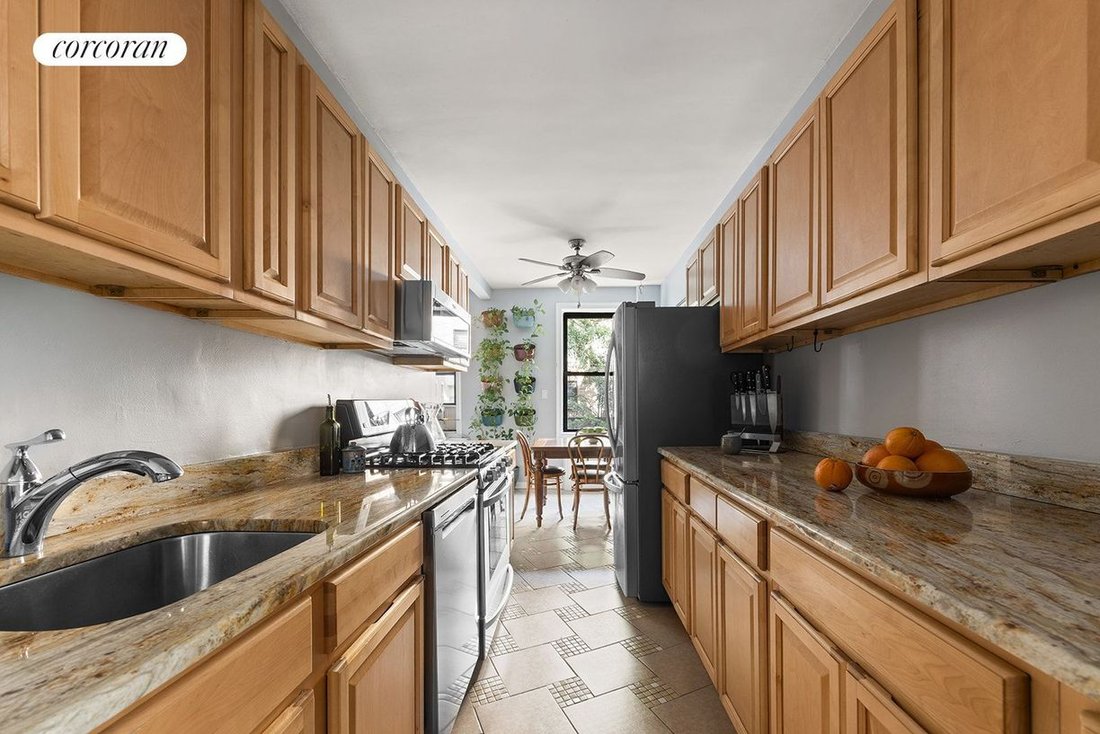 Co Op in New York, New York, United States 5 - 18916267