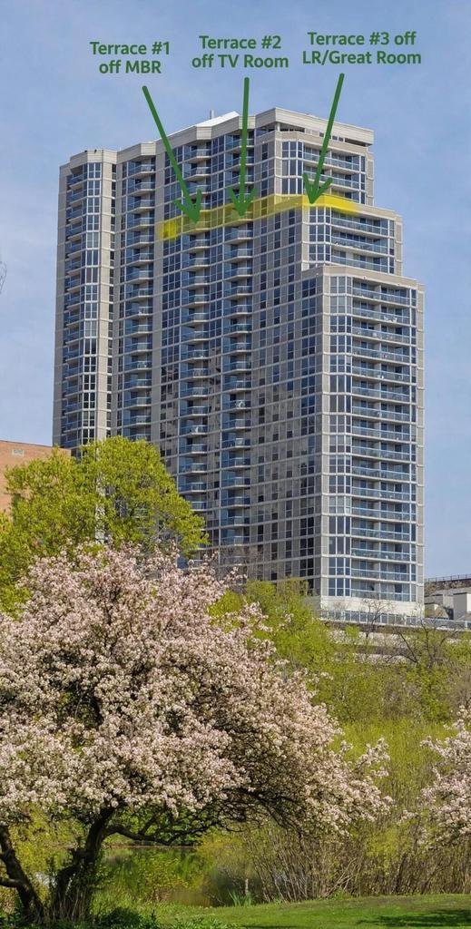 Condo in Milwaukee, Wisconsin, United States 3 - 18909630