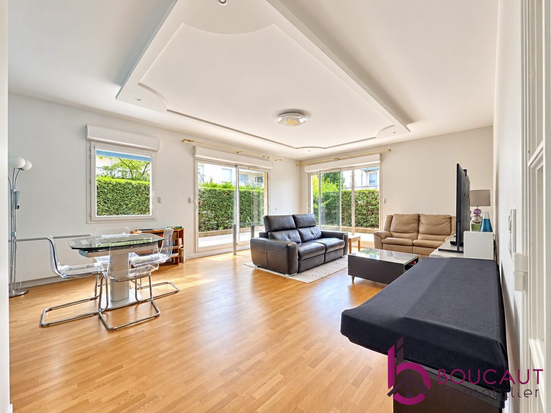 Apartment in Wallon, Le Plessis-Robinson, France 2 - 18021899