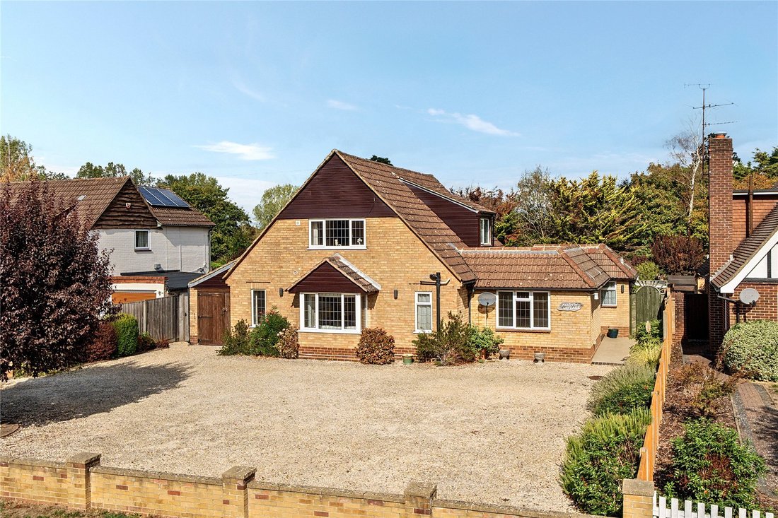 House in Sendmarsh, Send, England 1 - 18909061