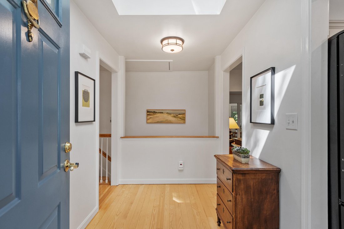 Townhouse in Acton, Massachusetts, United States 2 - 18921846