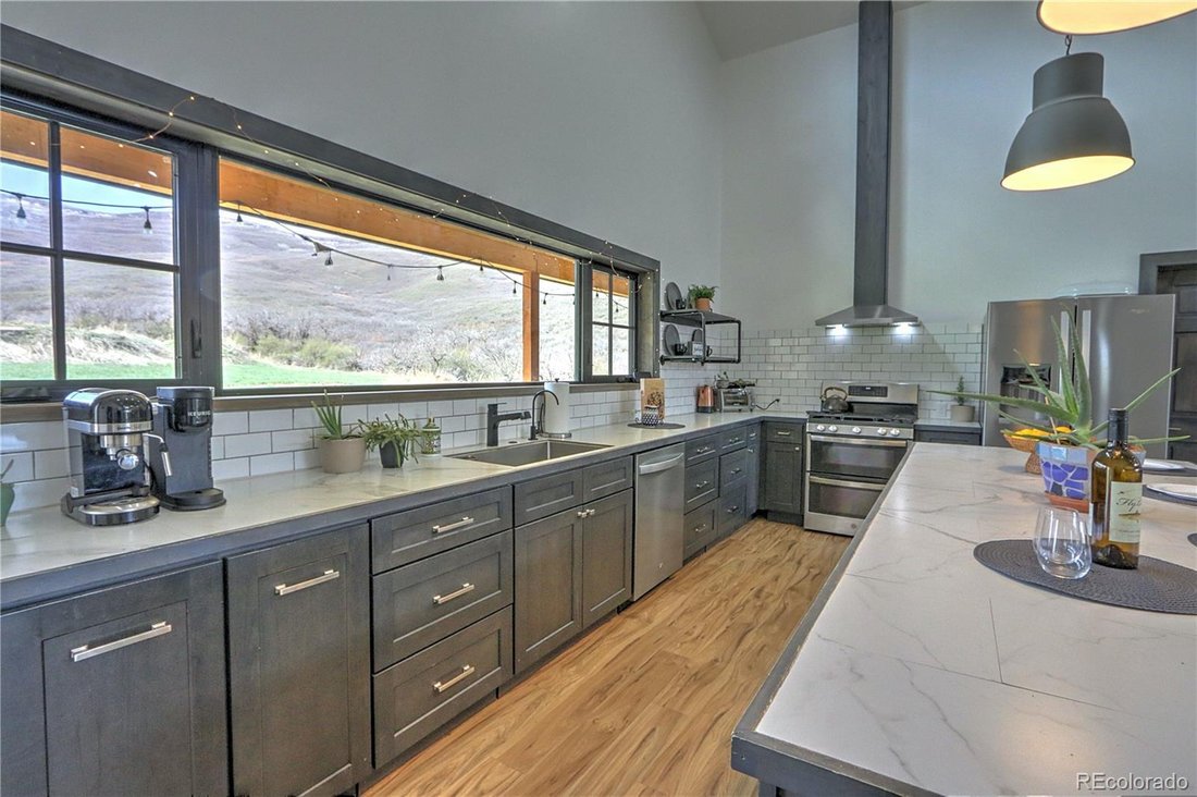 House in New Castle, Colorado, United States 2 - 18905576
