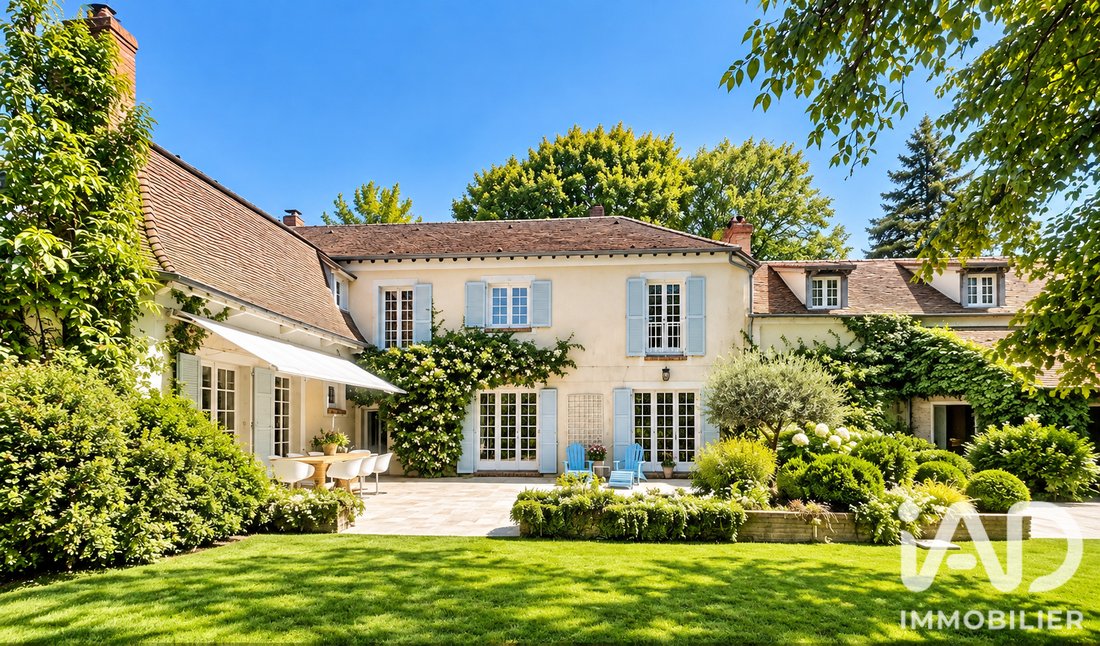 House in Houdan, Ile-de-France, France 1 - 18785583