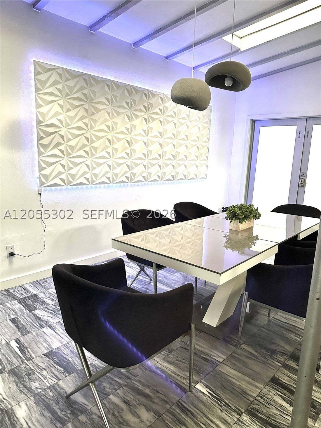 House in Miami, Florida, United States 5 - 18453526