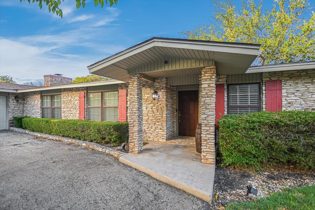 House in Austin, Texas, United States 5 - 18906018