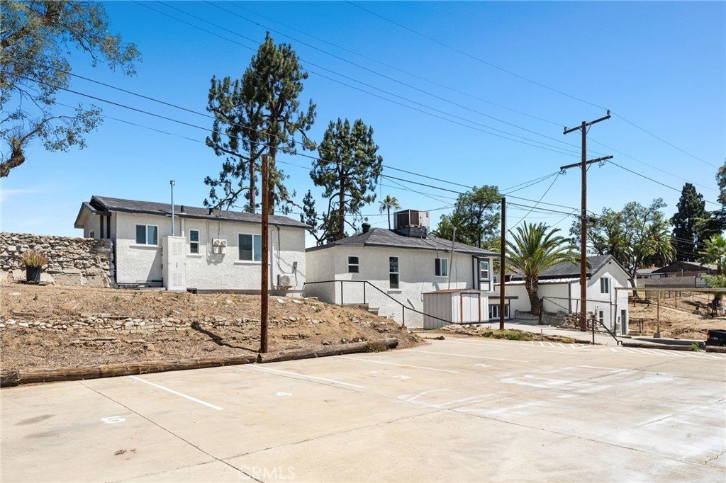 House in Pomona, California, United States 5 - 18913589