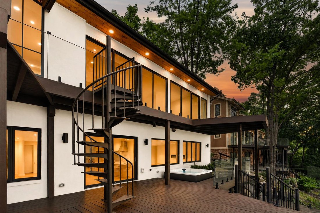 Casa en Orchard Lake Village, Míchigan, Estados Unidos 4 - 18905111
