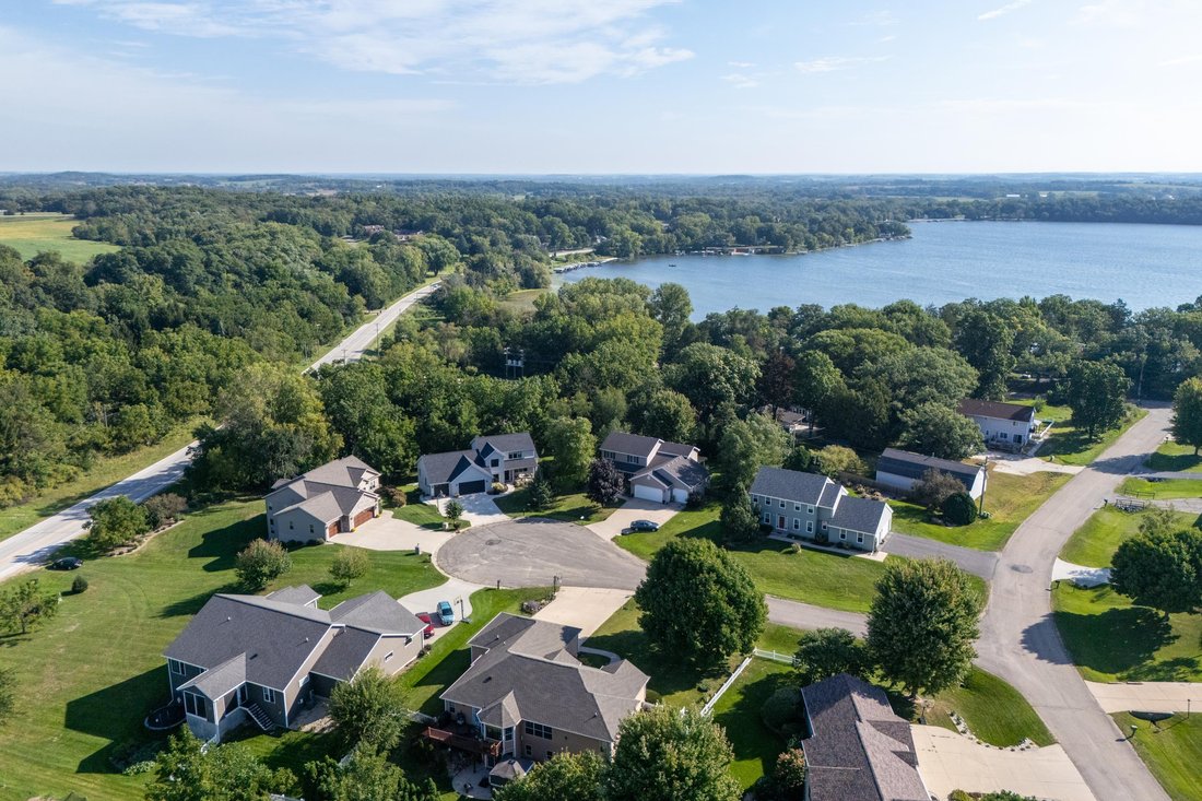 Casa a Lake Mills, Wisconsin, Stati Uniti 2 - 18908583