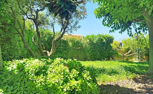 Villa in Chateau-Gombert, Marseille, Provence-Alpes-Côte d'Azur 1
