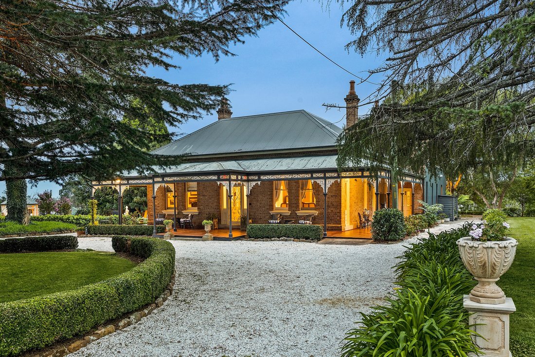 House in Balmoral, New South Wales, Australia 2 - 18912630