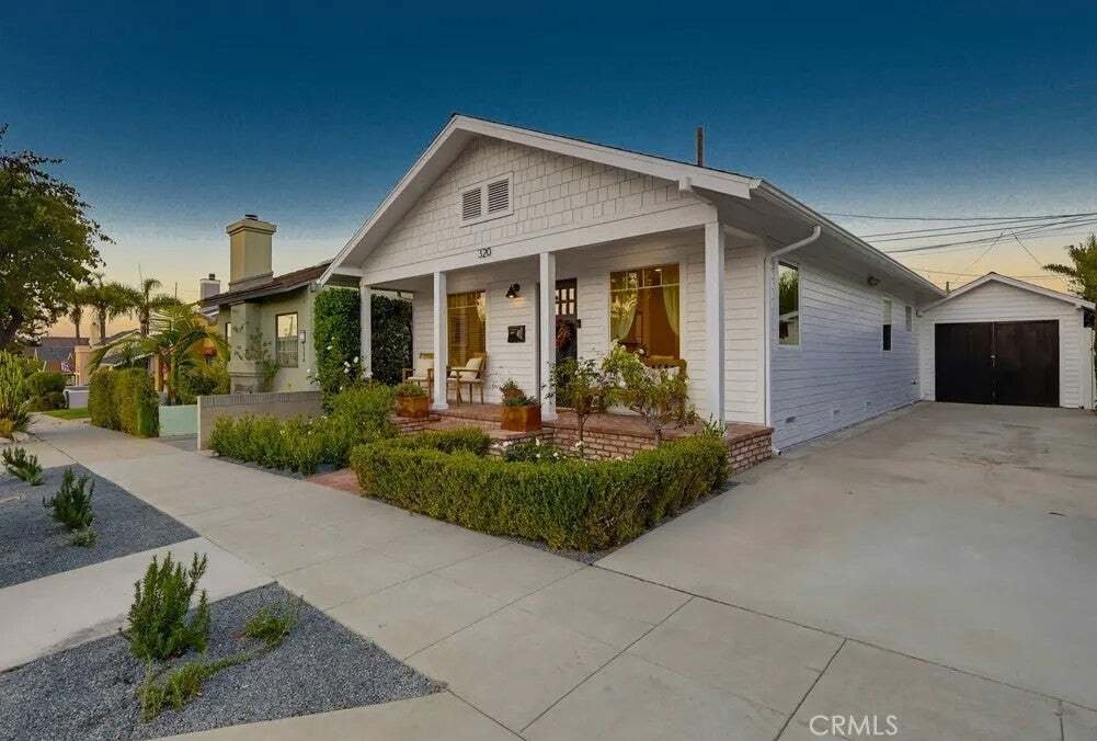 House in Signal Hill, California, United States 2 - 18910039