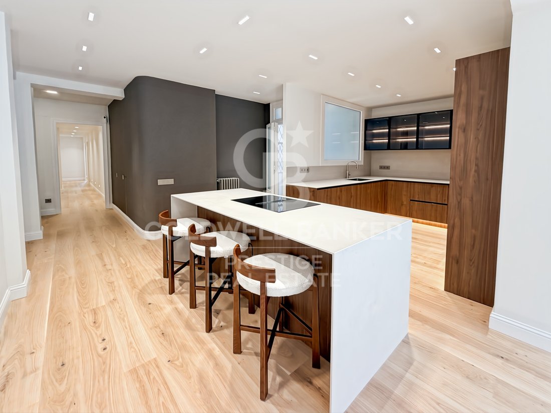 Apartment in Eixample, Barcelona, Spain 5 - 18907912