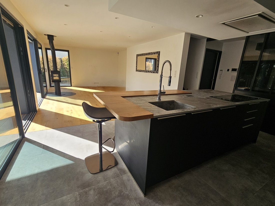 House in Kerguelen-Quehello Congard-Maison Rou, Larmor-Plage, France 2 - 18648540