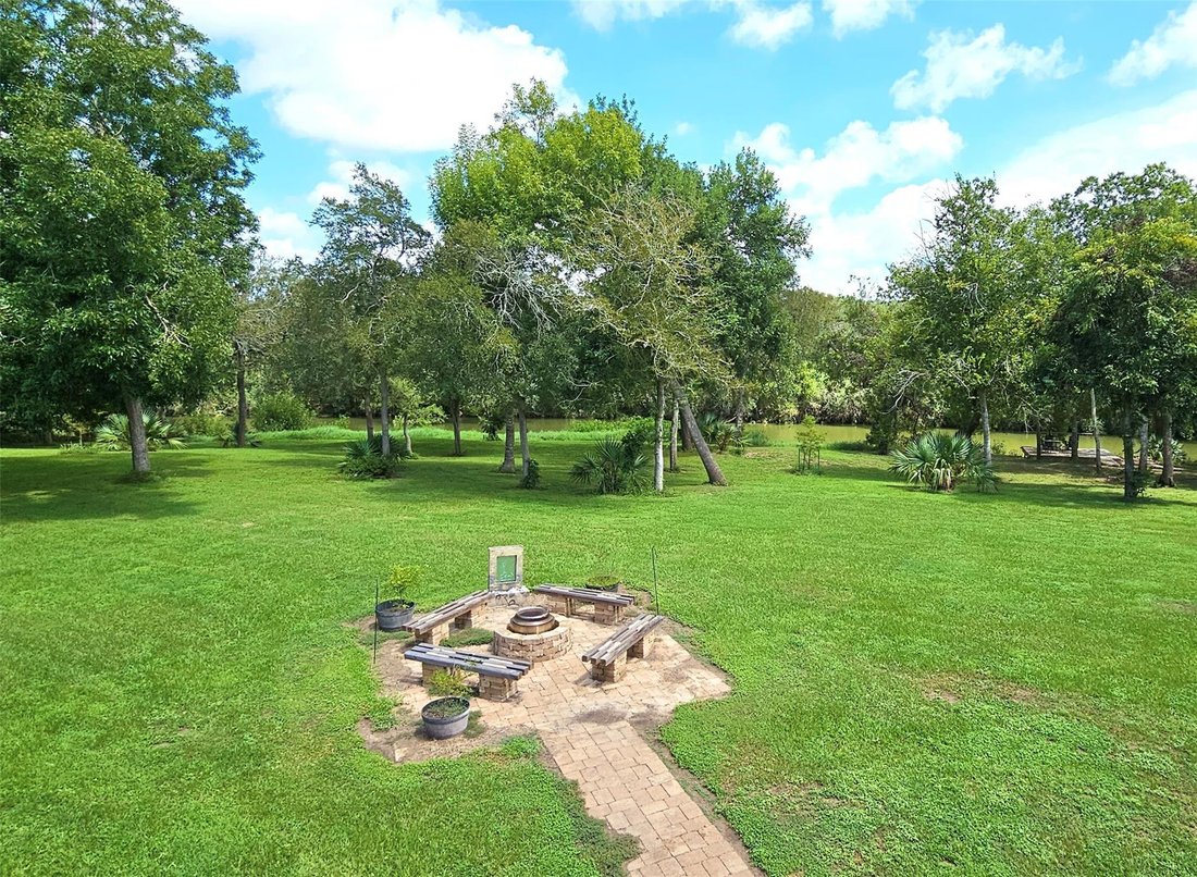 House in Palacios, Texas, United States 5 - 18906661