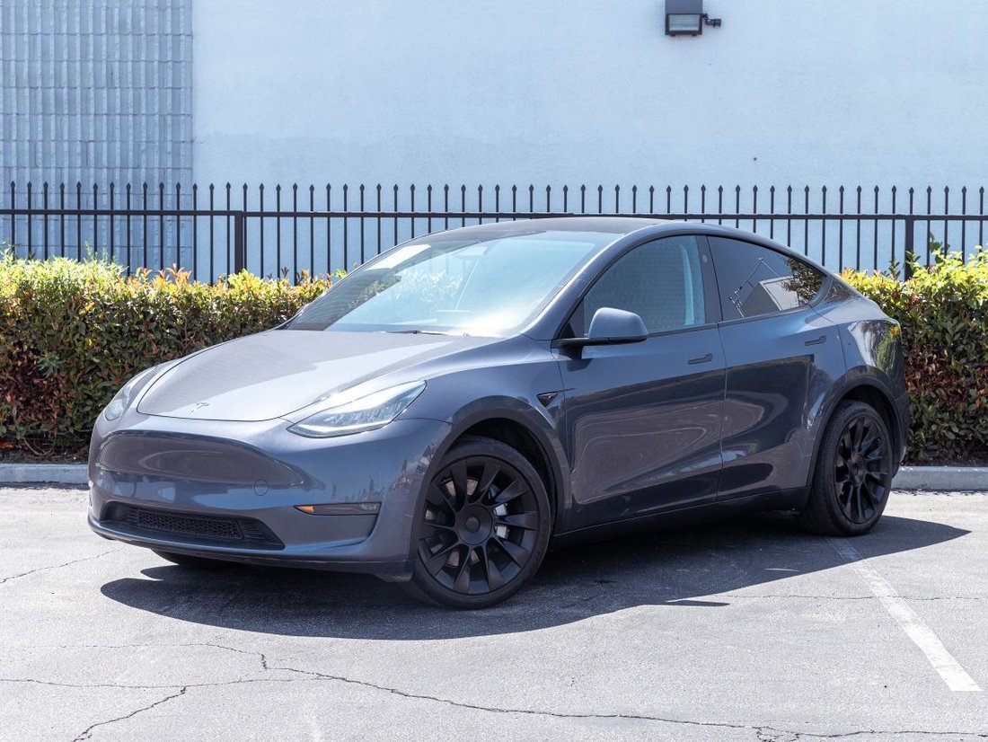 Suv in Azusa, CA, United States 3 - 18918062