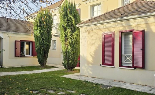 Haus in Magny-le-Hongre, Île-de-France, Frankreich 1