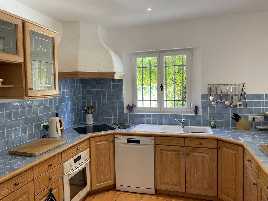 Casa en Tourtour, Provenza-Alpes-Costa Azul, Francia 4 - 16575961