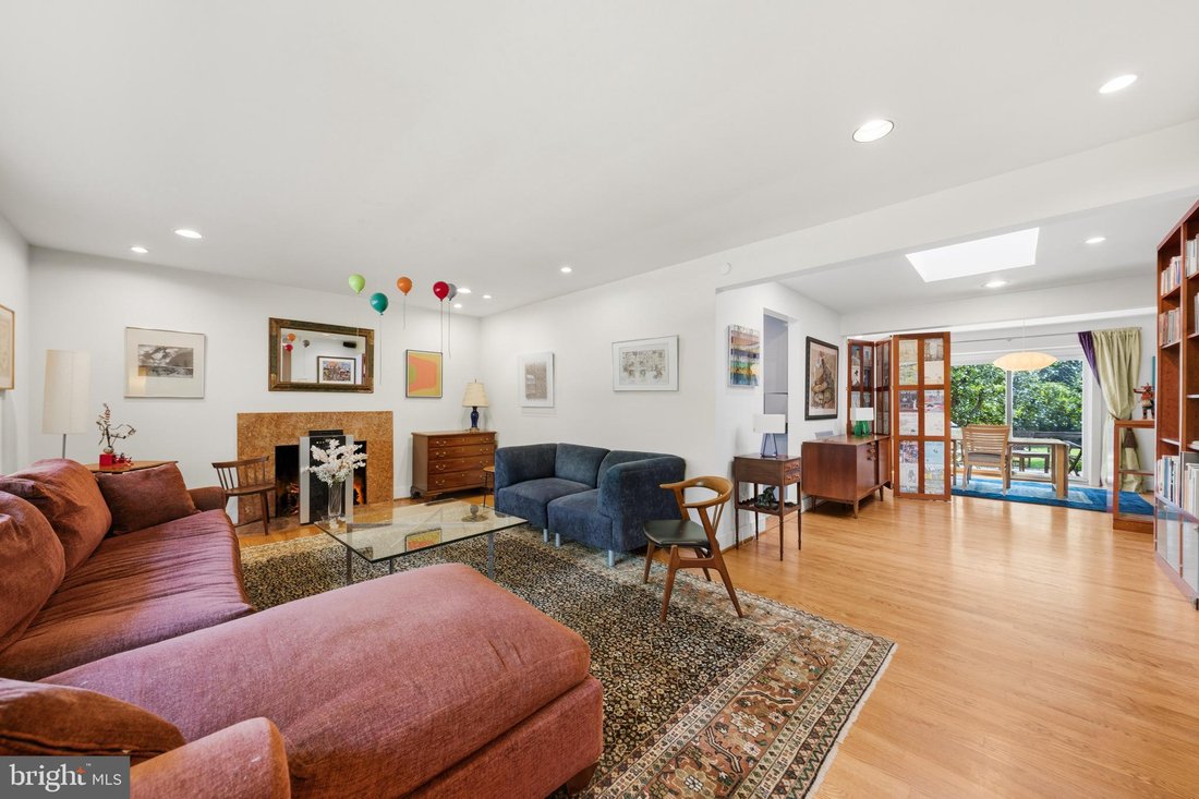 House in Chevy Chase, Maryland, United States 5 - 18908044