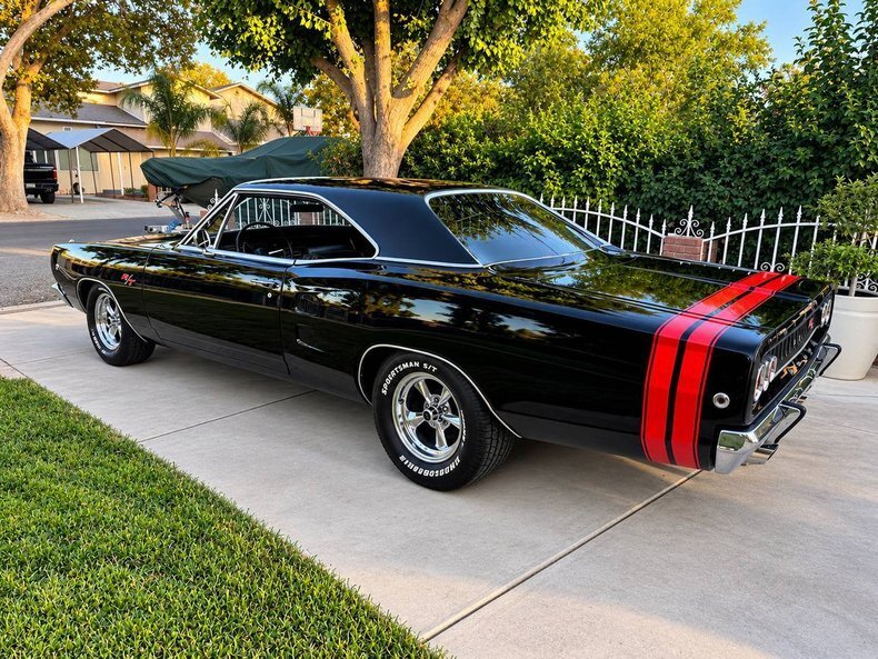Coupe in Glendale, United States 3 - 18913510