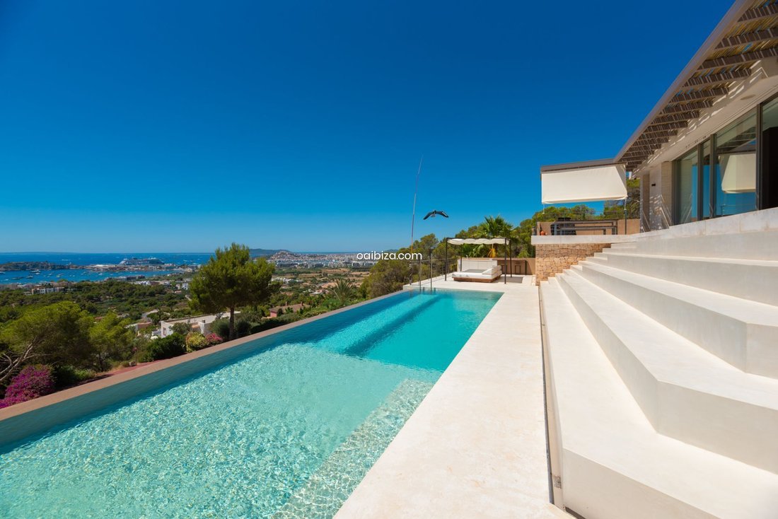 Villa in Sant Jordi de ses Salines, Sant Josep de sa Talaia, Balearic Islands 1 - 17773252