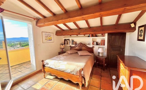 Maison à Sainte Brigitte, Fréjus, France 1