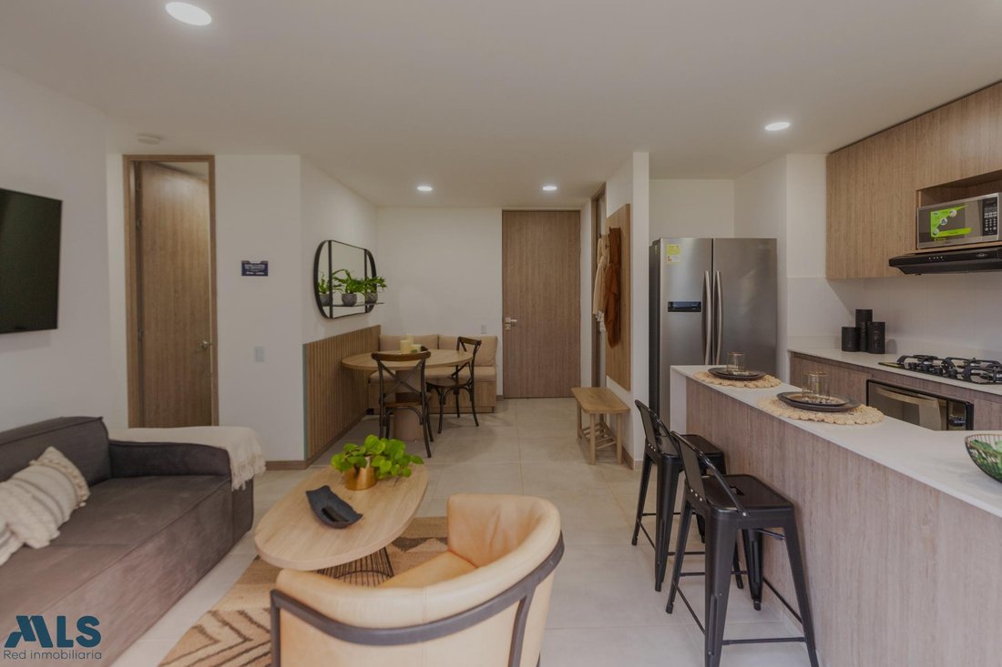Apartment in La Ceja, Antioquia, Colombia 4 - 18913605