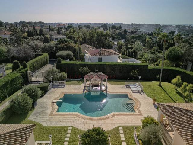 Villa à Les Bastides, Antibes, France 3 - 18008541