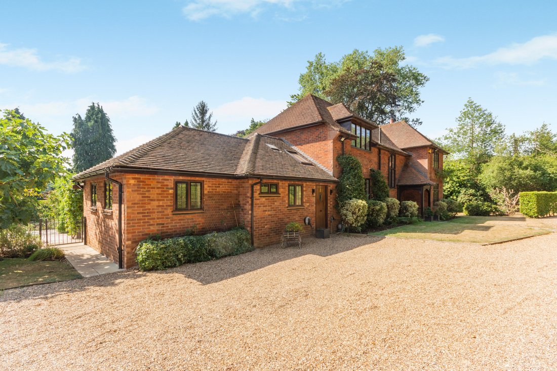 House in Stoke Poges, England 4 - 18906516