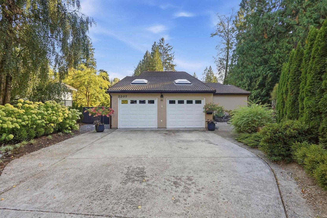Casa en North Vancouver, Columbia Británica, Canadá 3 - 18921550