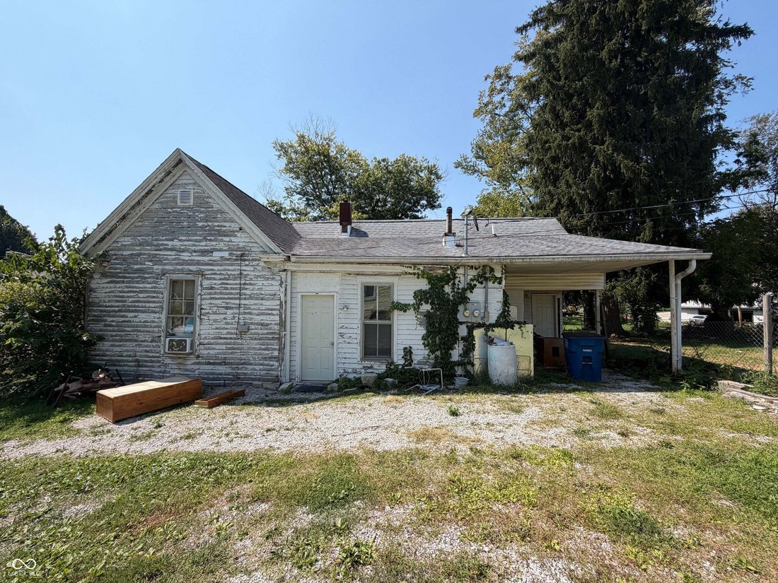 House in Bedford, Indiana, United States 3 - 18908851