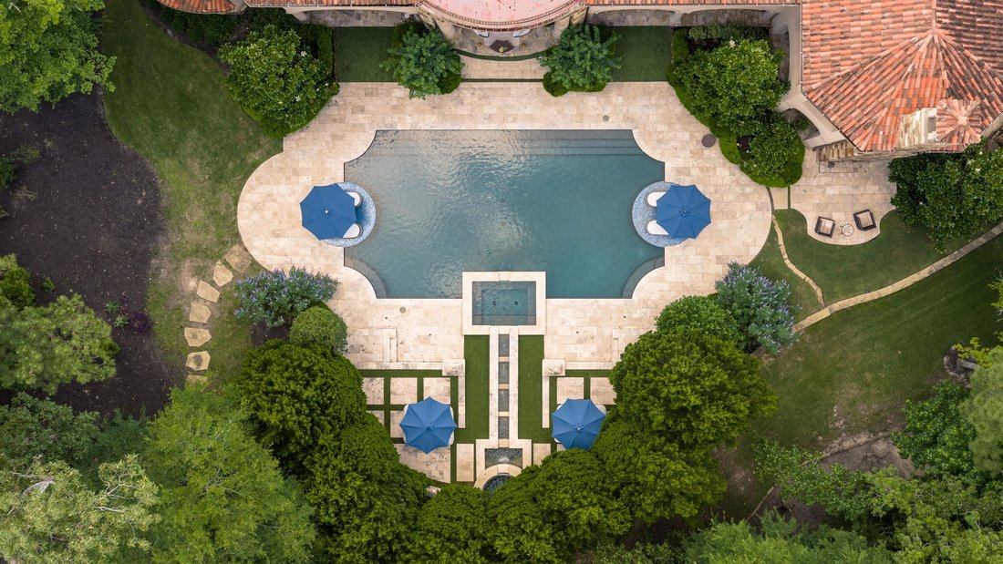 House in The Woodlands, Texas, United States 4 - 18909896