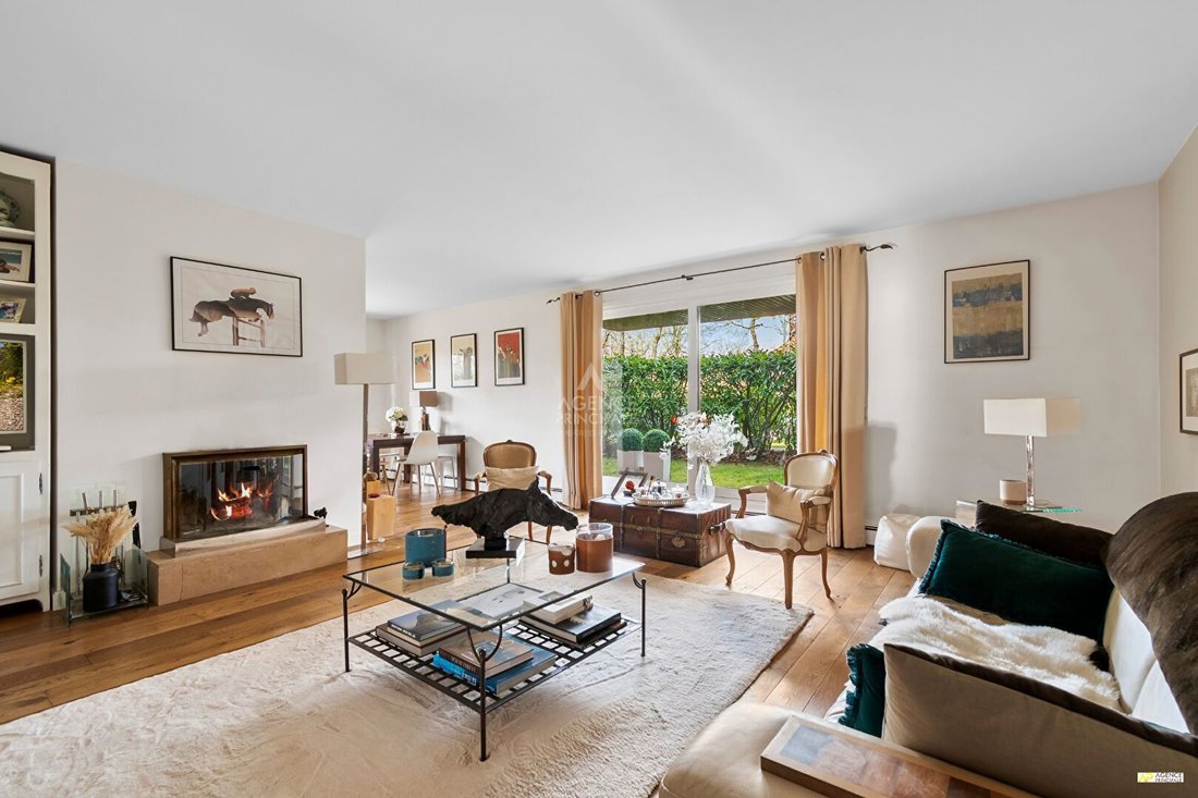 Apartment in Napoleon, Maisons-Laffitte, France 1 - 18911298