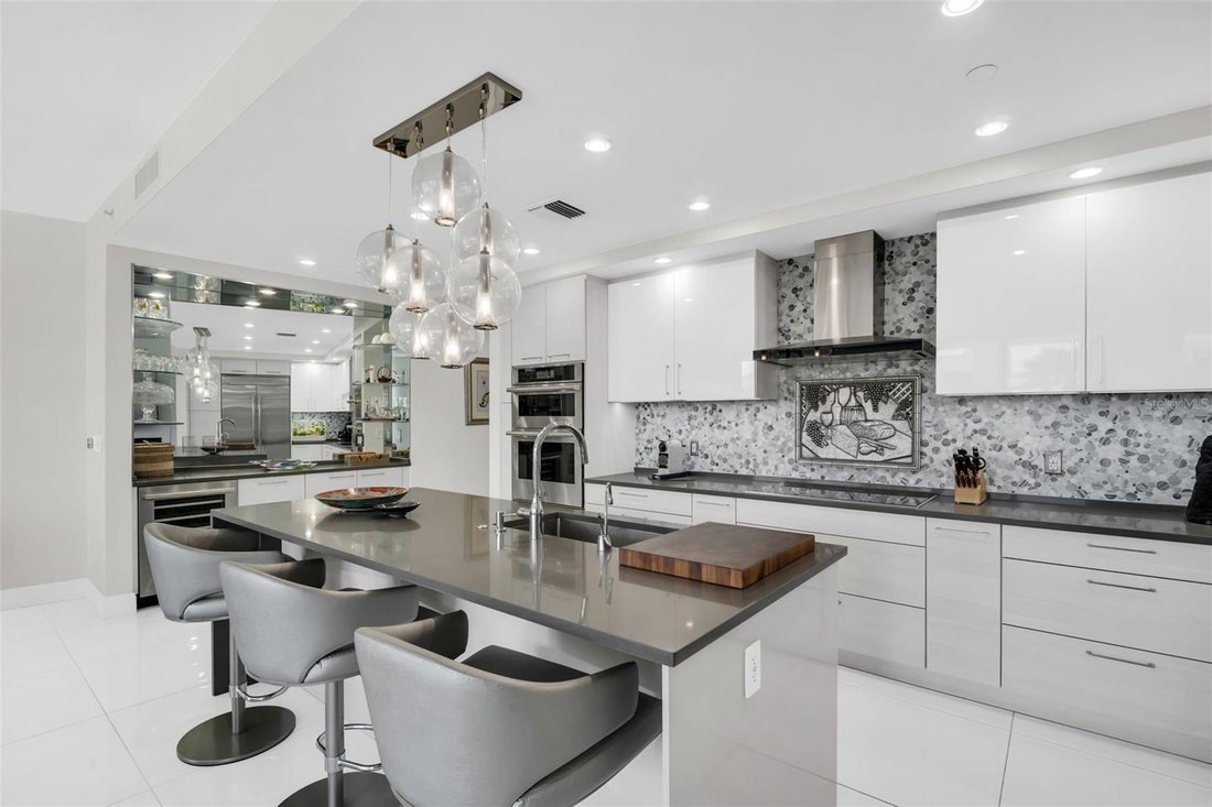 Condominio a St. Petersburg, Florida, Stati Uniti 5 - 18909861