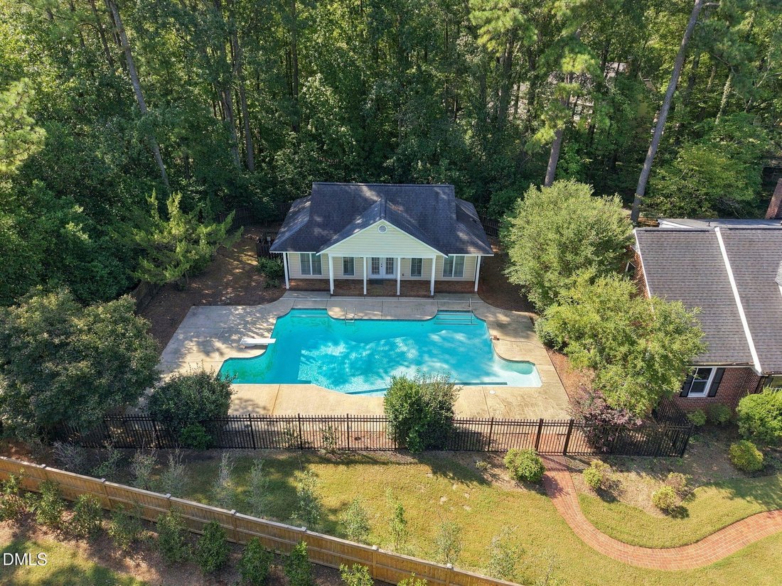 Casa a Cary, Carolina del Nord, Stati Uniti 3 - 18909683