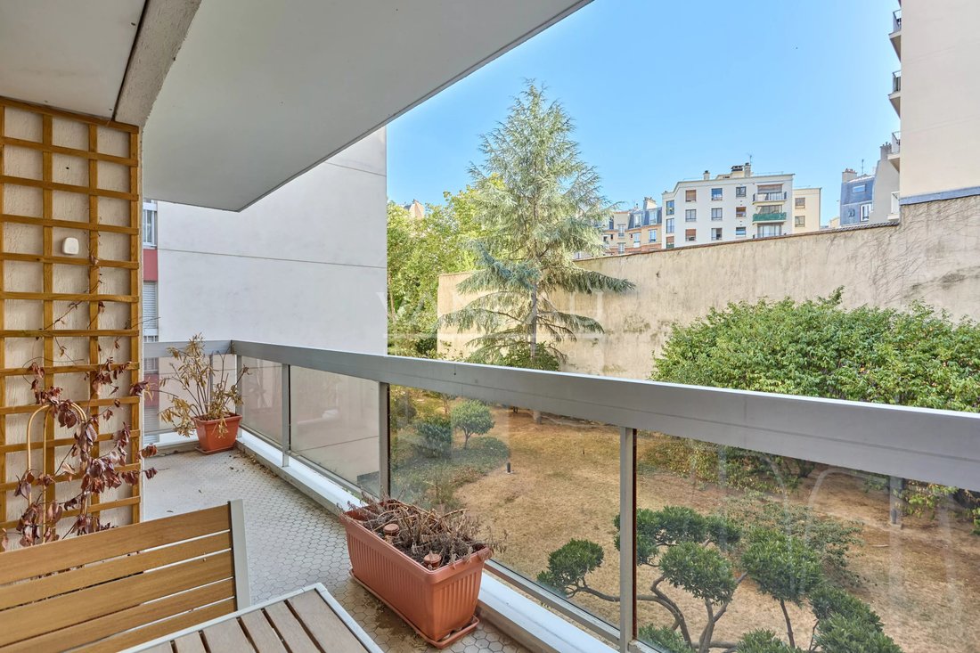 Apartment in Violet Commerce, Paris 15e Arrondissement, Paris 5 - 18917579