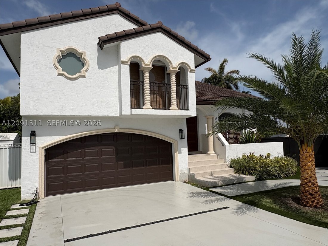 House in Miami, Florida, United States 2 - 18906289