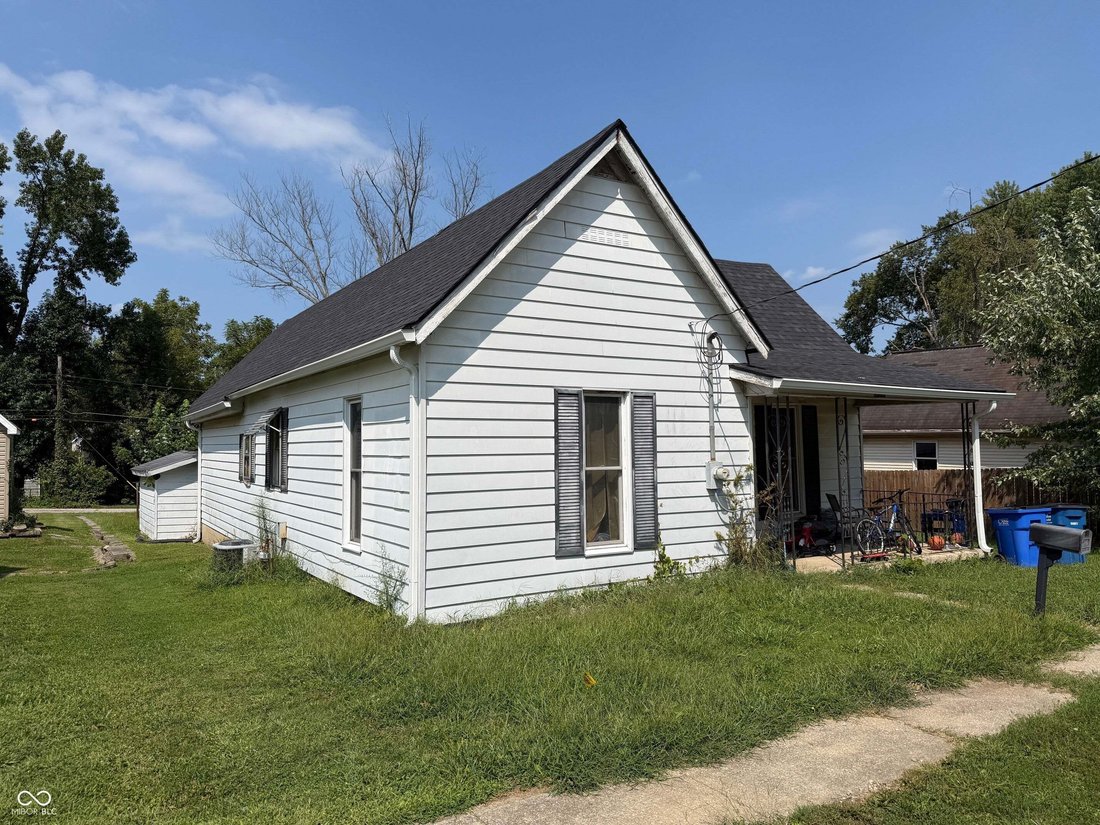 House in Bedford, Indiana, United States 2 - 18908744