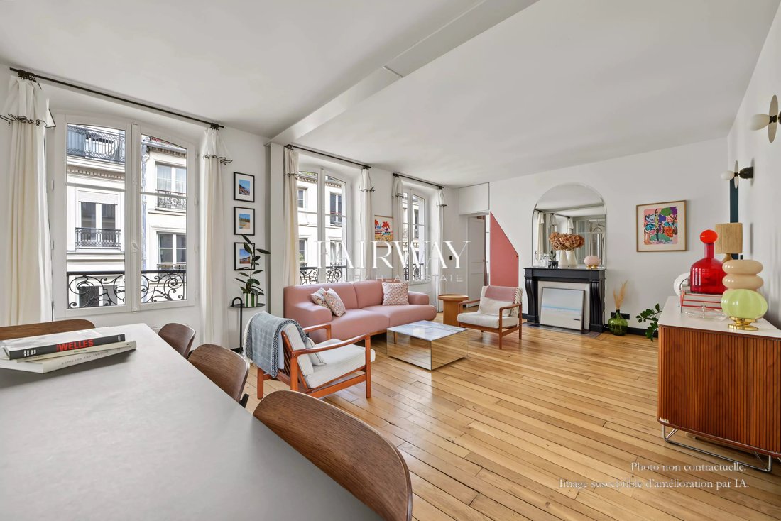 Apartment in Porte Saint Denis-Paradis, Paris 10e Arrondissement, Paris 1 - 18397084