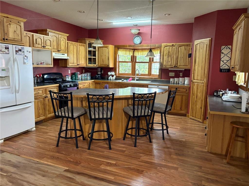 House in Clear Lake, Wisconsin, United States 4 - 18909634