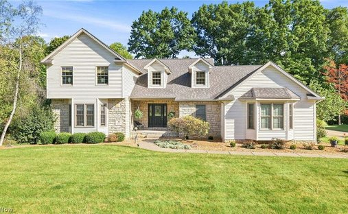 House in Canfield, Ohio, United States 1