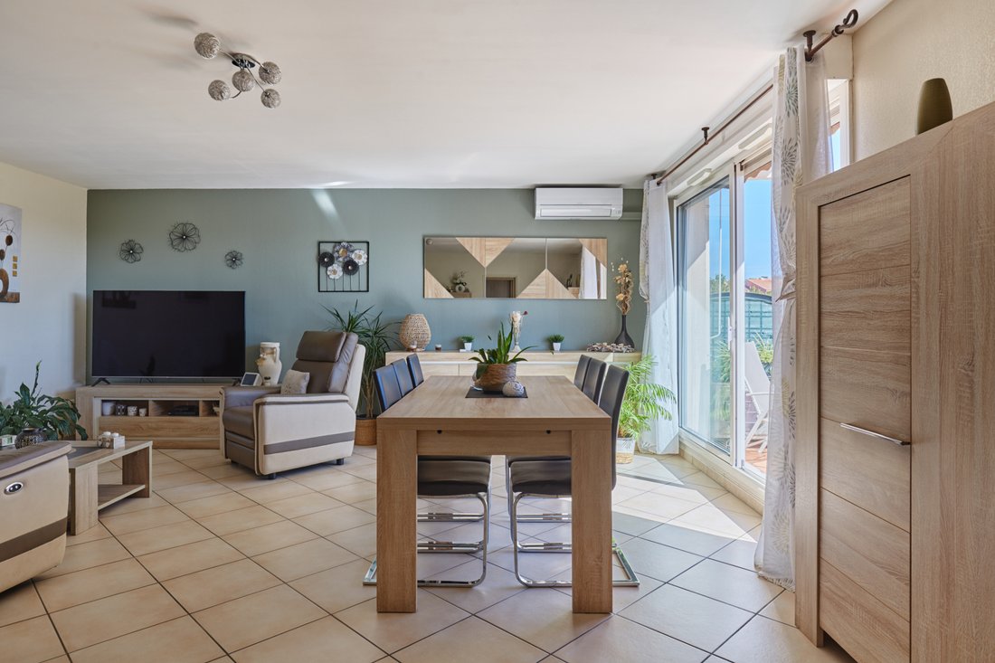 Penthouse in Granettes-Jauberte-Sainte Anne, Aix-en-Provence, France 5 - 18914056
