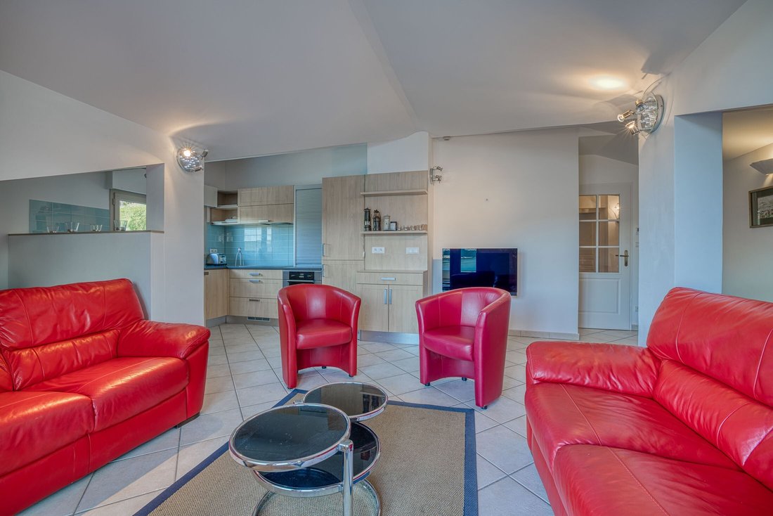 Apartment in Bluffy, Auvergne-Rhône-Alpes, France 4 - 18912781