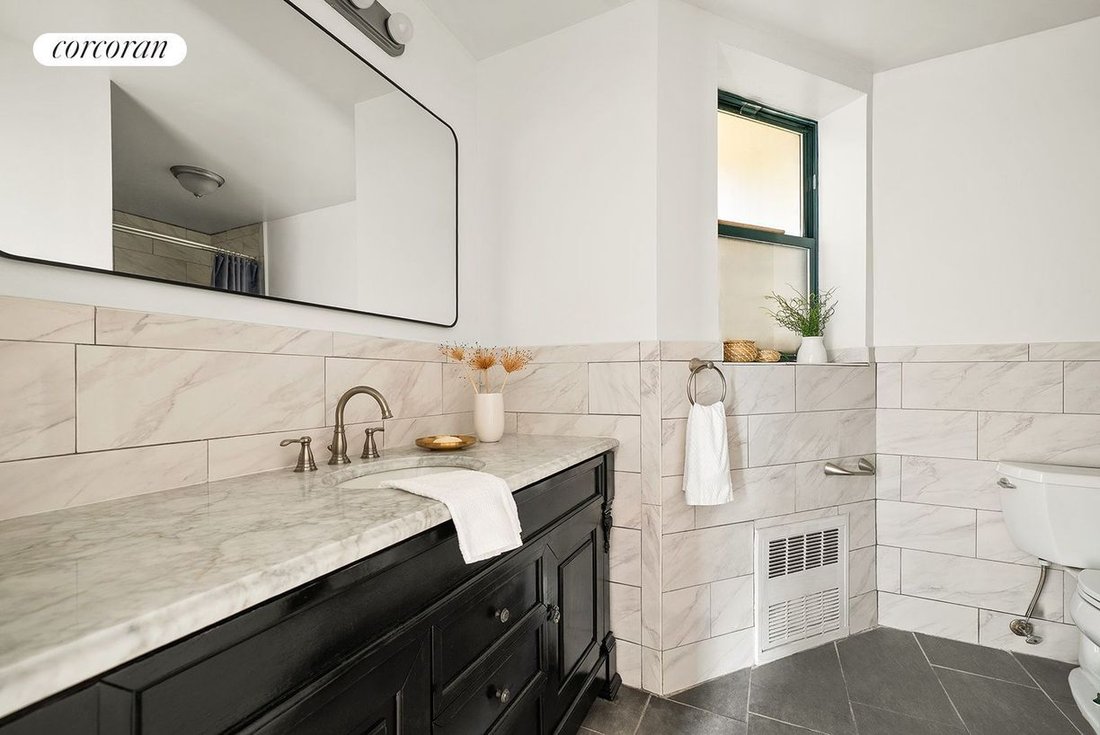 Condo in New York, New York, United States 4 - 18604805