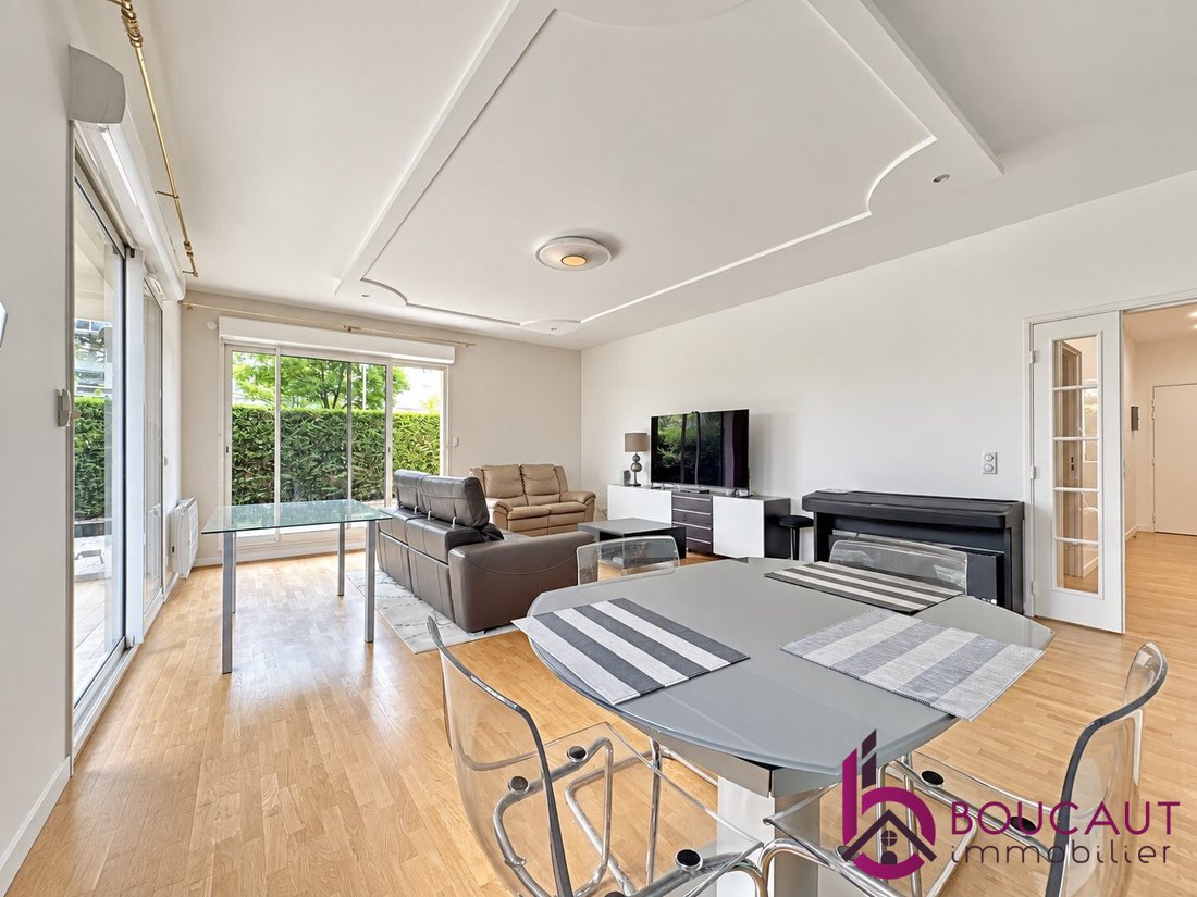 Apartment in Wallon, Le Plessis-Robinson, France 5 - 18021899