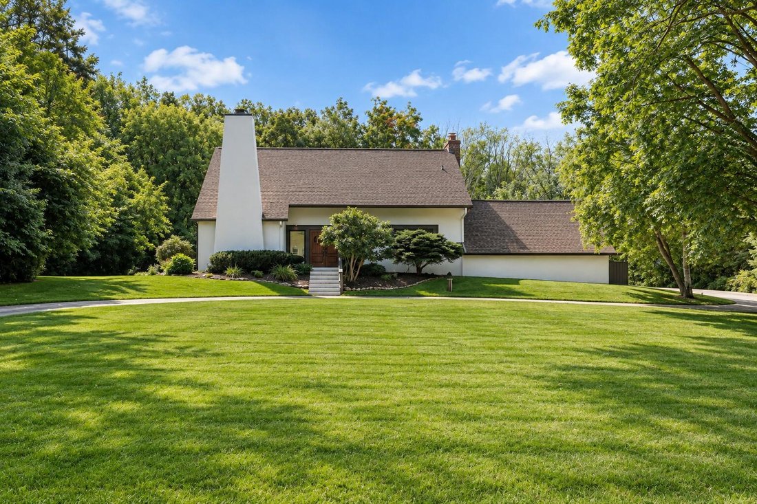 House in Hartland, Wisconsin, United States 4 - 18909824