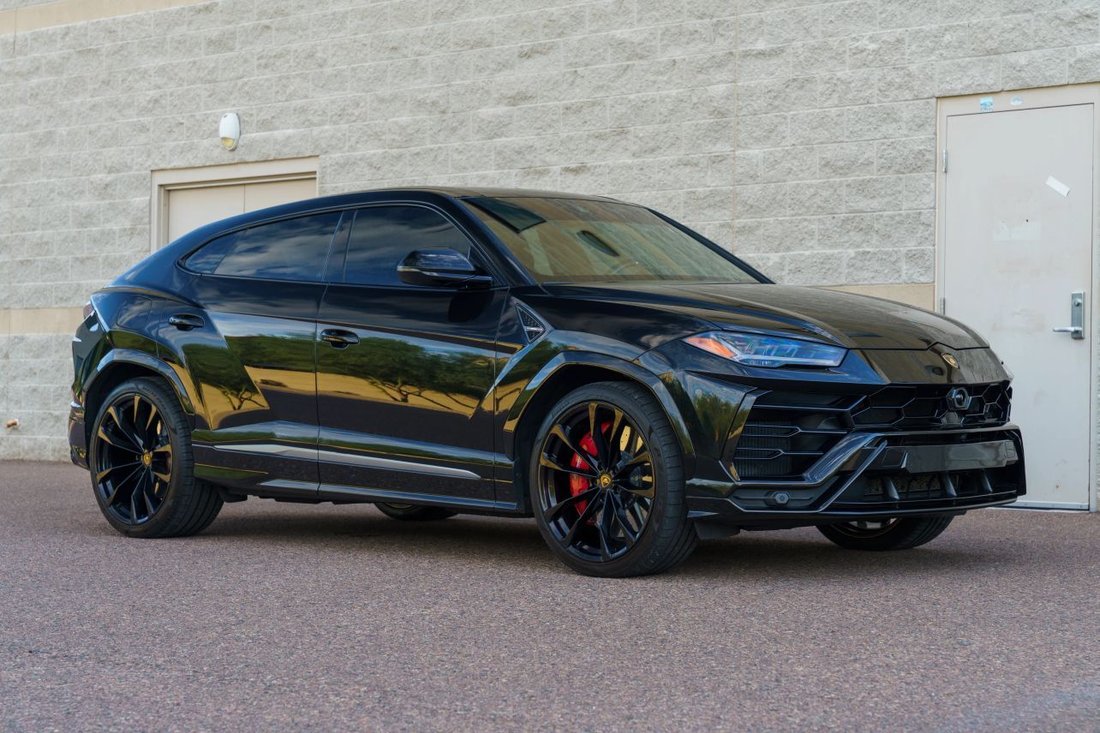 Suv in Scottsdale, AZ, United States 5 - 18921126