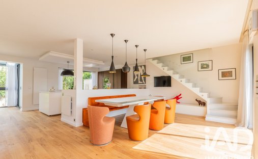 Casa a Pergaud, Le Plessis-Robinson, Francia 1